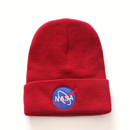 Czapka zimowa z logo NASA (czerwona)