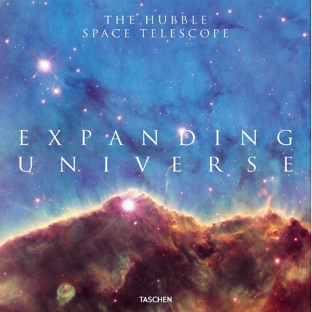 Expanding Universe. The Hubble Space Telescope
